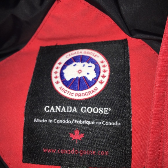 Canadian Goose Womens Jacket - Picture 2 of 7